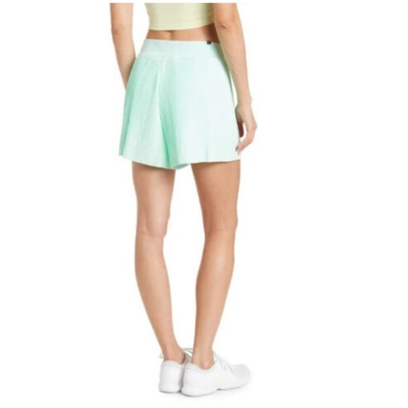 NIKE Women's Dri-FIT Ace Pleated Golf Shorts NWT Mint Foam Tennis Green Skort - Picture 3 of 15